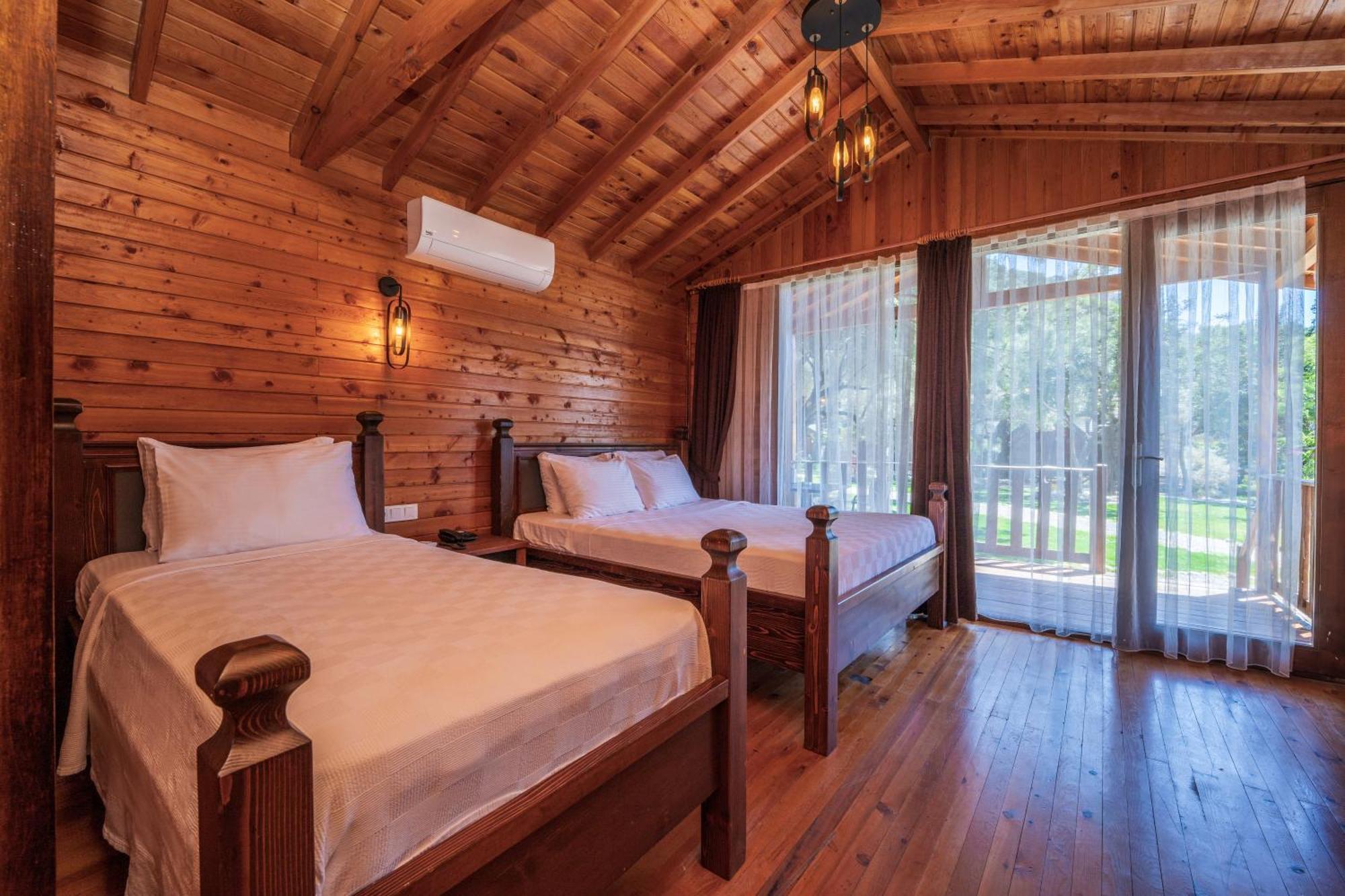 Sea Valley Lodge Фаралья Екстер'єр фото